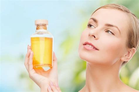 Как с помощью глицерина и витамина Е омолодить кожу лица