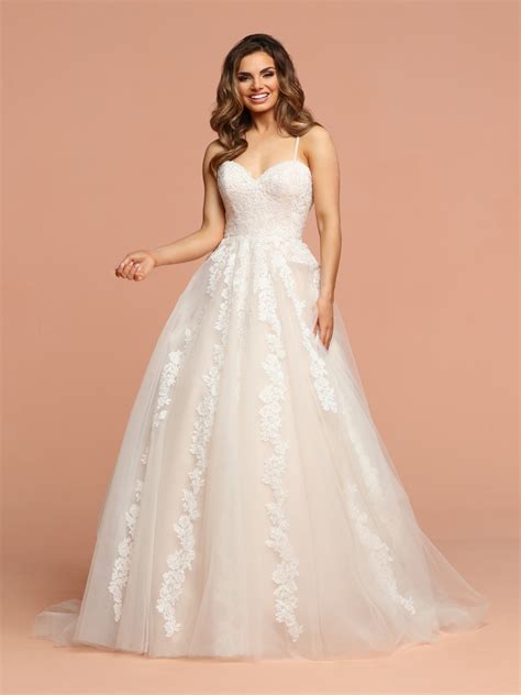 Style #50470 | DaVinci Wedding Dresses