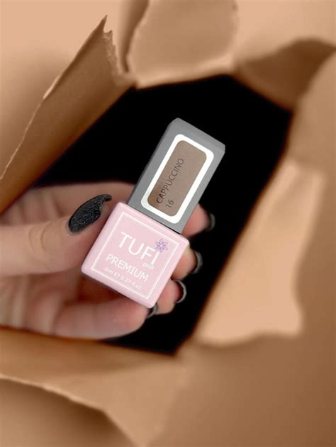cappuccino  najpopularniejszy odcien roku  wedlug pantone