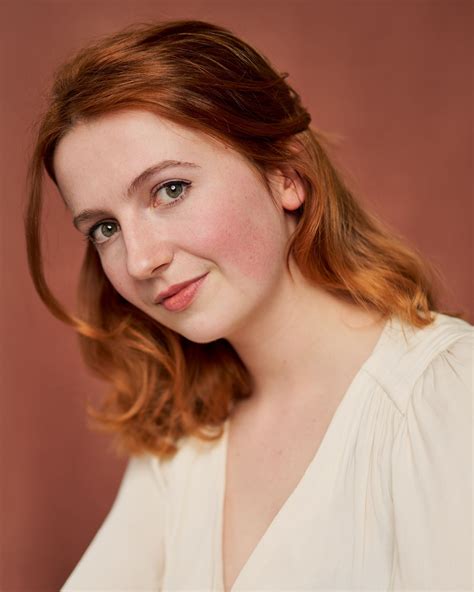 Eleanor Grace - Filmmakers