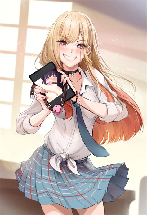 kitagawa marin  kuroe shizuku sono bisque doll wa koi wo suru