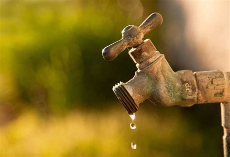 how to fix dripping outdoor faucet