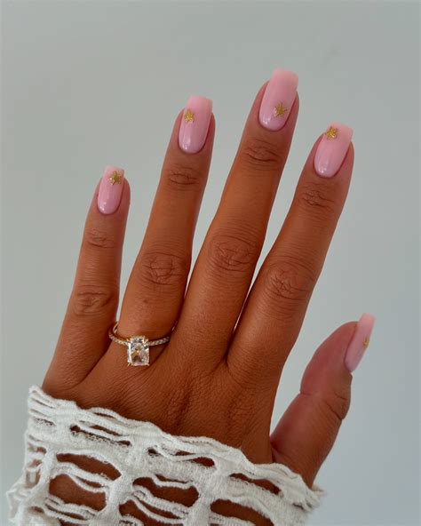pink acrylic nail ideas 3