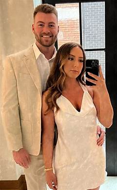 Hailie Jade Mathers Fiance Just Dropped A Bombshell Everyones Talking