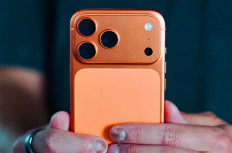 whats    iphone  pro camera  users  waiting