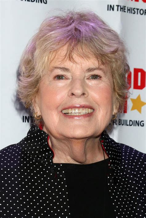 LOS ANGELES NOV 4 - Linda Hope at the Pre Veterans Day Tribute and
