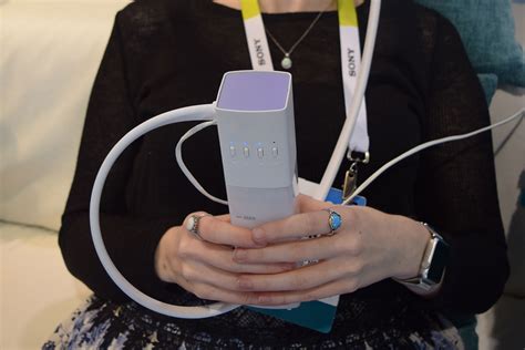 hands  aurai water propelled eye massager digital trends