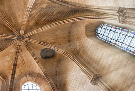 Roof of Notre Dame Cathedral in Paris, France Editorial Stock Image ...