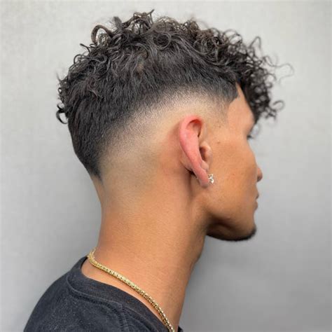 taper fade curly hair taper haircuts