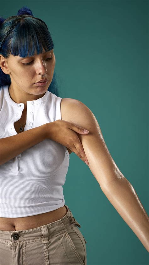 Cocoa Butter Hand & Body Lotion | LUSH