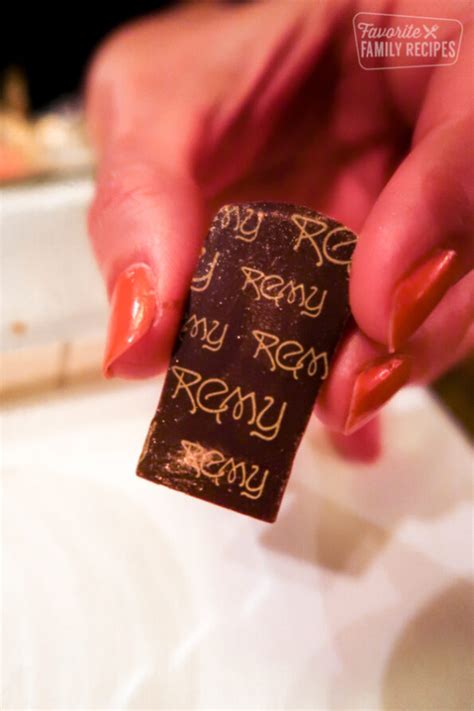 dining  remy   disney dream