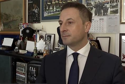 Vulinova metla čisti Stefanovićeve policajce