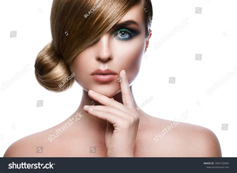 335,864 Beauty perfect eyes makeup Images, Stock Photos & Vectors ...