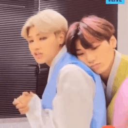 K Pop, Jung Woo Young, Jung Yunho, Kim Hongjoong, Cute Gay Couples ...