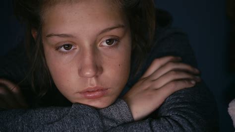 Adele Exarchopoulos as Adele in La vie d'adele / Blue Is the Warmest ...