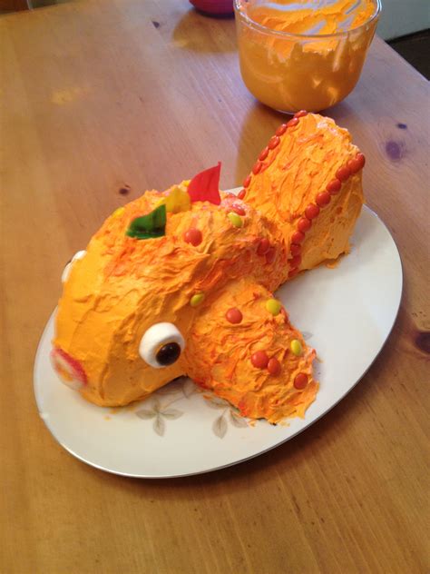 birthday cake goldfish 3