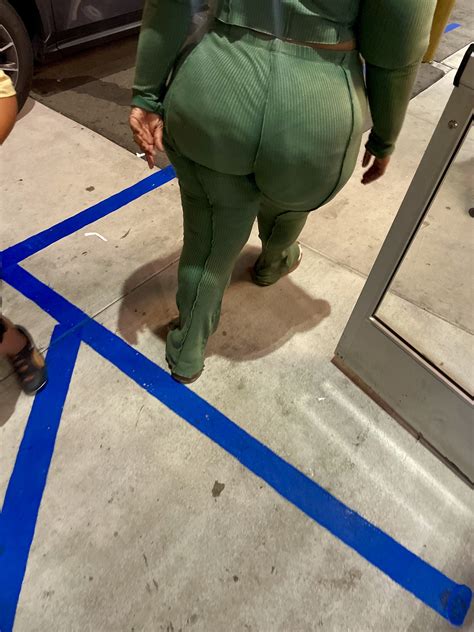 Huge Big Booty Donk BBW - Spandex, Leggings & Yoga Pants - Forum
