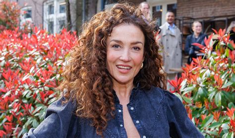 Katja Schuurman over de overgang: 'Een bak ellende' - Weekblad Party