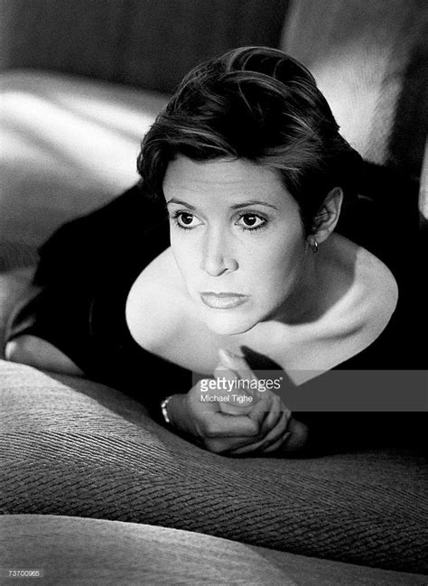 Actress Carrie Fisher poses for a photoshoot in 1989 in New York