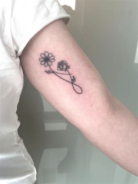 Motherhood Tattoo | Birth flower tattoos, Tattoos for daughters, Mother ...