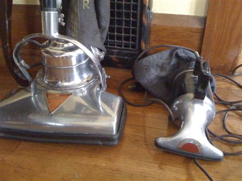 This "sucks"... the Hoover And Other Vintage Vacuum Cleaners | Page 2 ...