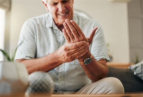How to Prevent Arthritis & Tips for Managing Joint Pain