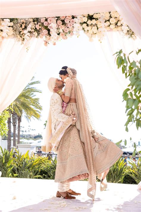 Peachy Pastel Wedding With Outfits Worth Checking Out | WedMeGood
