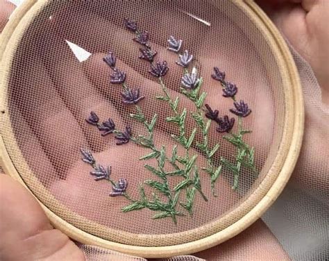 Pin van Vera Ramos op Croche e Artesanato | Borduurringen ...