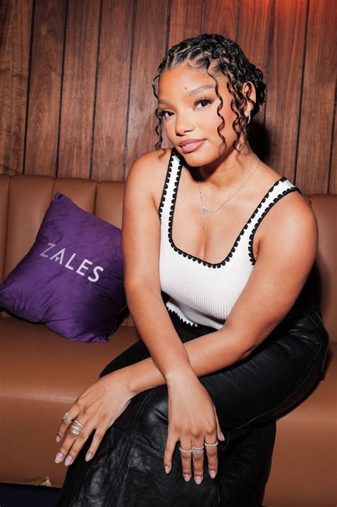 Photo updates will launch for Repair Zales tracking 22