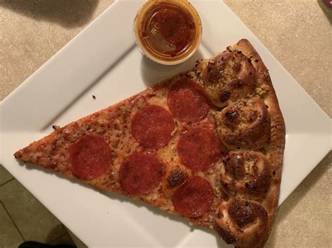 Sergio's Pizza Restaurant in Brooklyn / Menus & Photos