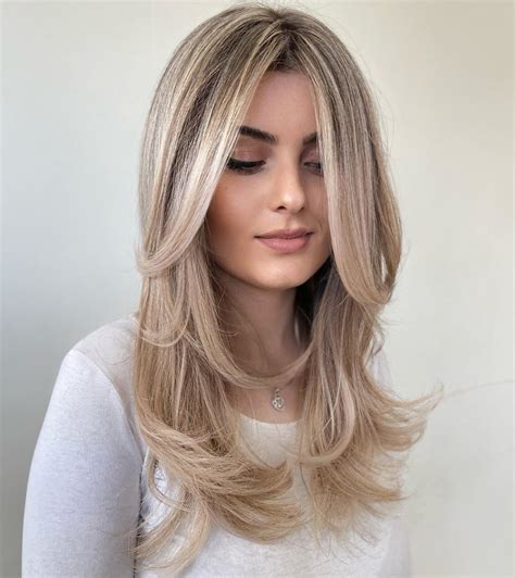 50 Face Framing Layered Hair Ideas for Women with Pictures
