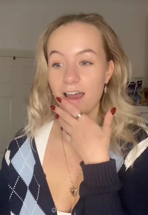 Sydney Lint OnlyFans Leak: The Photos You NEED To See (Before They're Gone!) Image 11