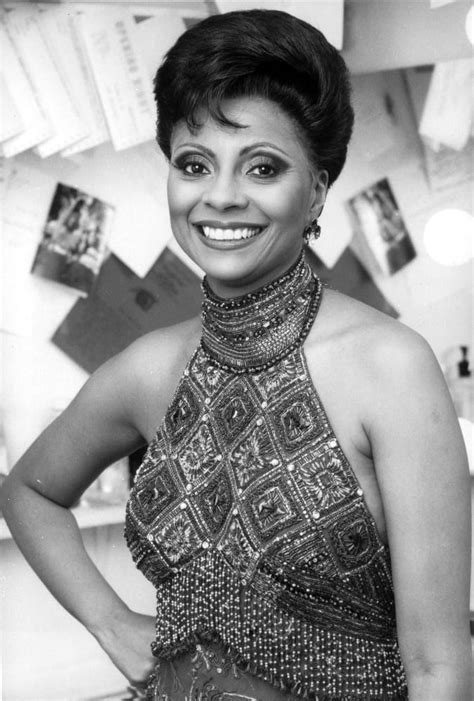Leslie Uggams posed in Portrait with Elegant Dress Photo Print (8 x 10