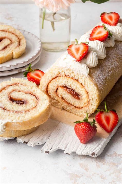 cute jelly roll cake