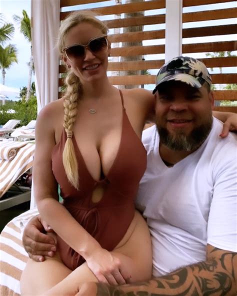 tyrus and wife 2