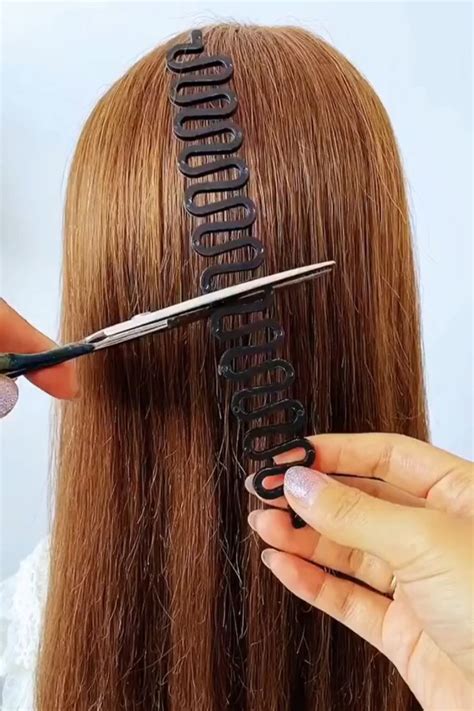 how to use a hair braiding tool