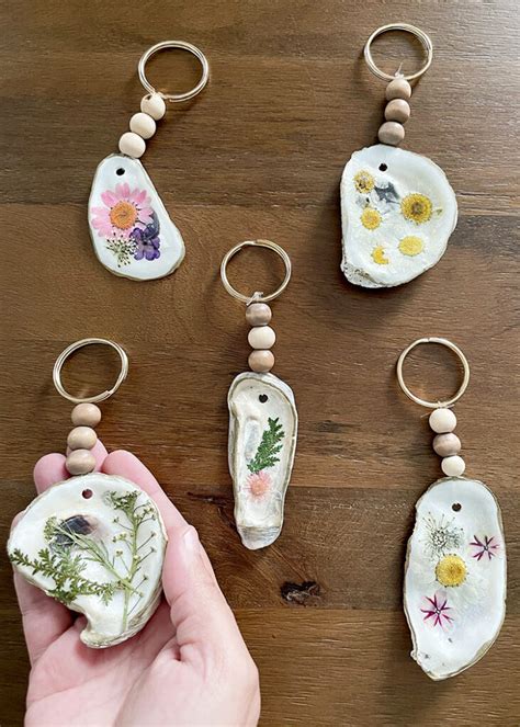 How To Make a Dried Oyster Shell Craft