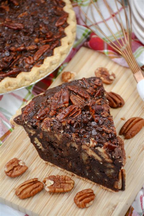 Chocolate Pecan Pie Recipe - Life Love Liz