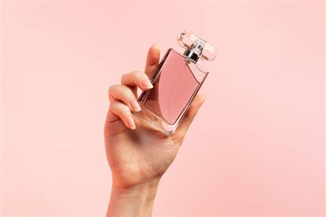 french perfume brands   iconic  roaming paris