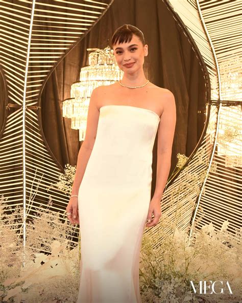 Anne Curtis’ Minimalist Elegance Steals the Spotlight at GMA Gala 2023
