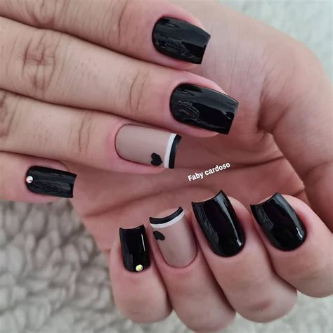 Inspiração De Unhas Pretas - Unhas pretas: Tendências e Inspirações - Galeria de fotos - Faby Cardoso