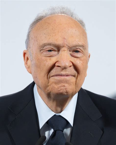 Senado aprueba salida de Gertz Manero de la FGR; será embajador en