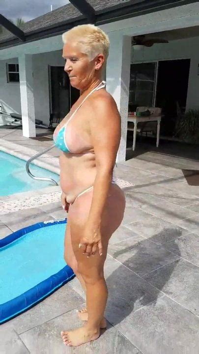 GILF Big Ass by the Pool, Free Ass Porn Video 2b | xHamster