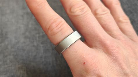 oura ring  review  future proof smart ring   subscription