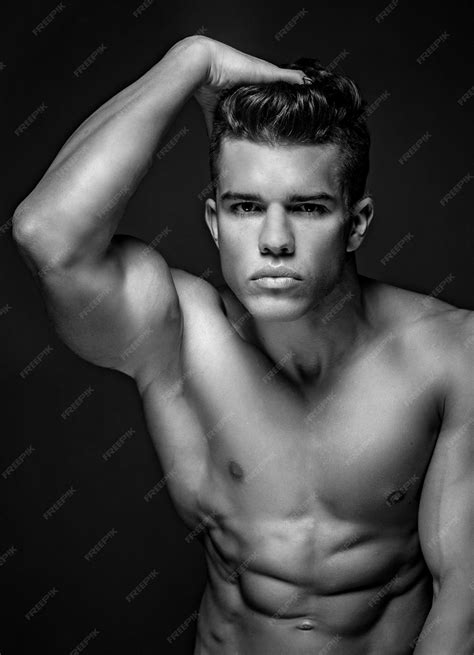 Free Photo | Portrait of awesome male model with naked muscular body