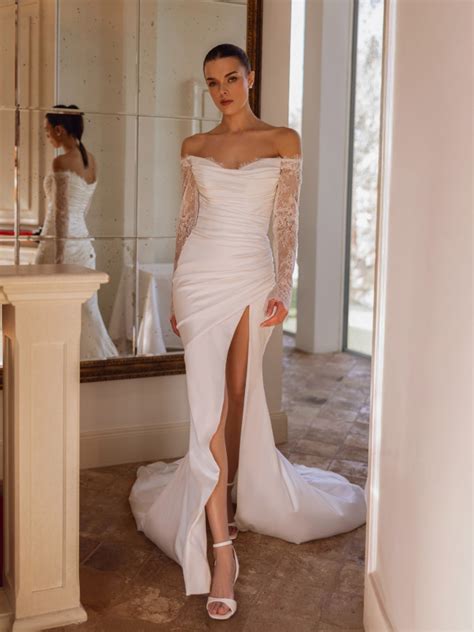 KRIS Sexy Detachable Sleeve Wedding Dress Sheath Leg Slit Sweep Train