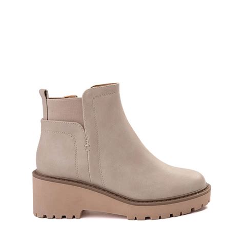 dv  dolce vita foxy boot  kid big stone hamilton place