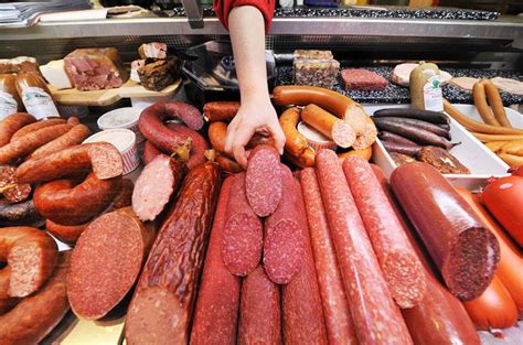 Колбаса – мясной продукт?