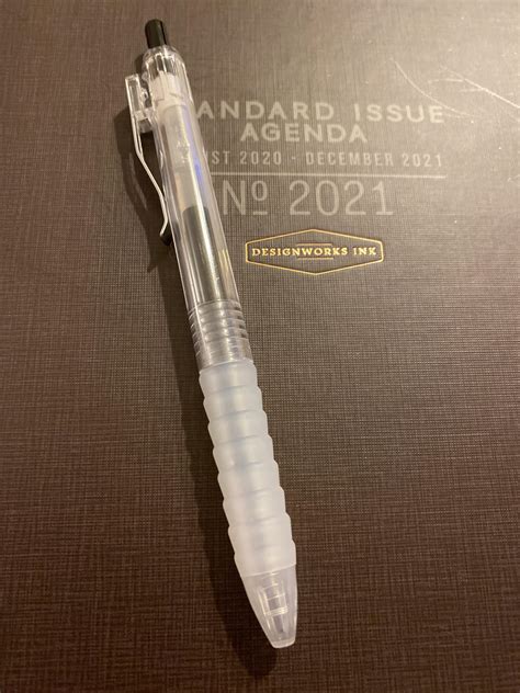 COLNK 0.5mm gel pen. My daughter gifted these to me for Father’s Day