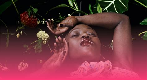 Yaya Dacosta Nude Pics